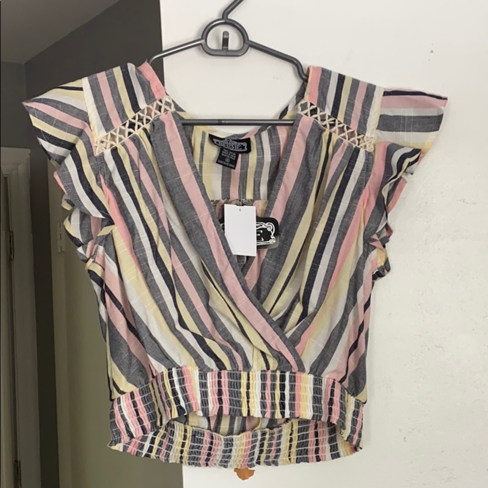 Multi-color crop